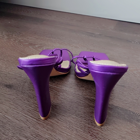 Toes straps square block heel in purple faux leather - Picture 3 of 4